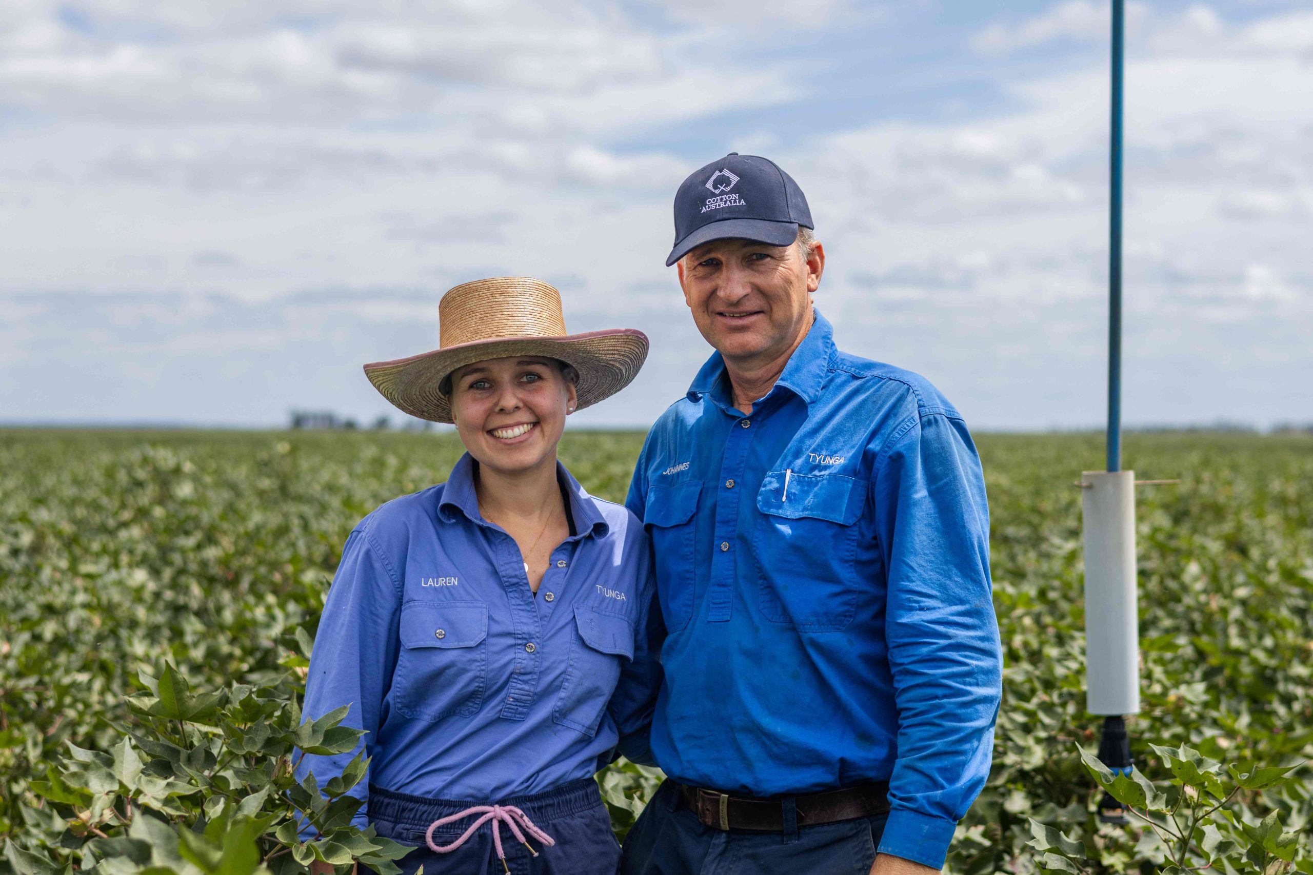 Two generations of cotton producers at Tyunga, Lauren Roellgen (left) and Johannes Roellgen (right)